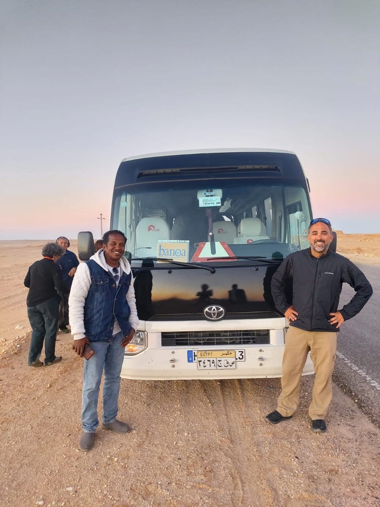 Professional Desert Tour Transportation