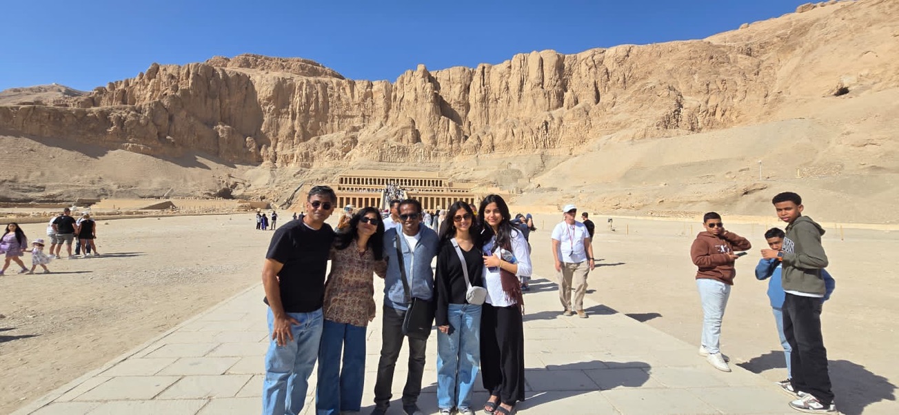 Youth Group at Hatshepsut Temple Cliffs