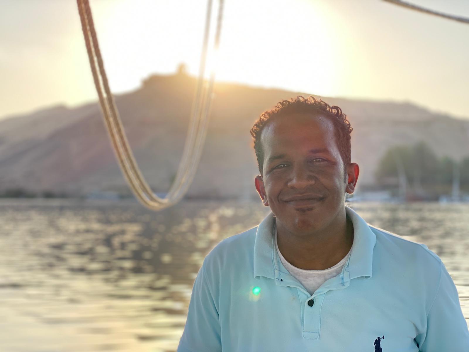 Mostafa Hashem - Professional Egypt Tour Guide in Desert Setting